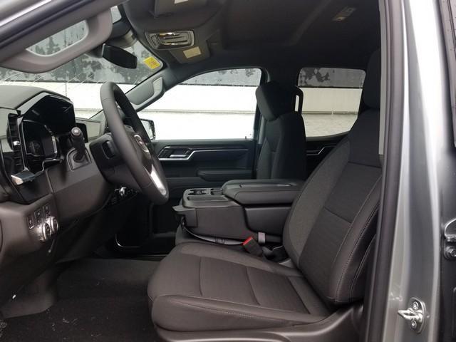 2025 GMC Sierra 1500 Vehicle Photo in ELYRIA, OH 44035-6349