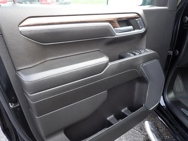 2022 GMC Sierra 1500 Vehicle Photo in ZELIENOPLE, PA 16063-2910