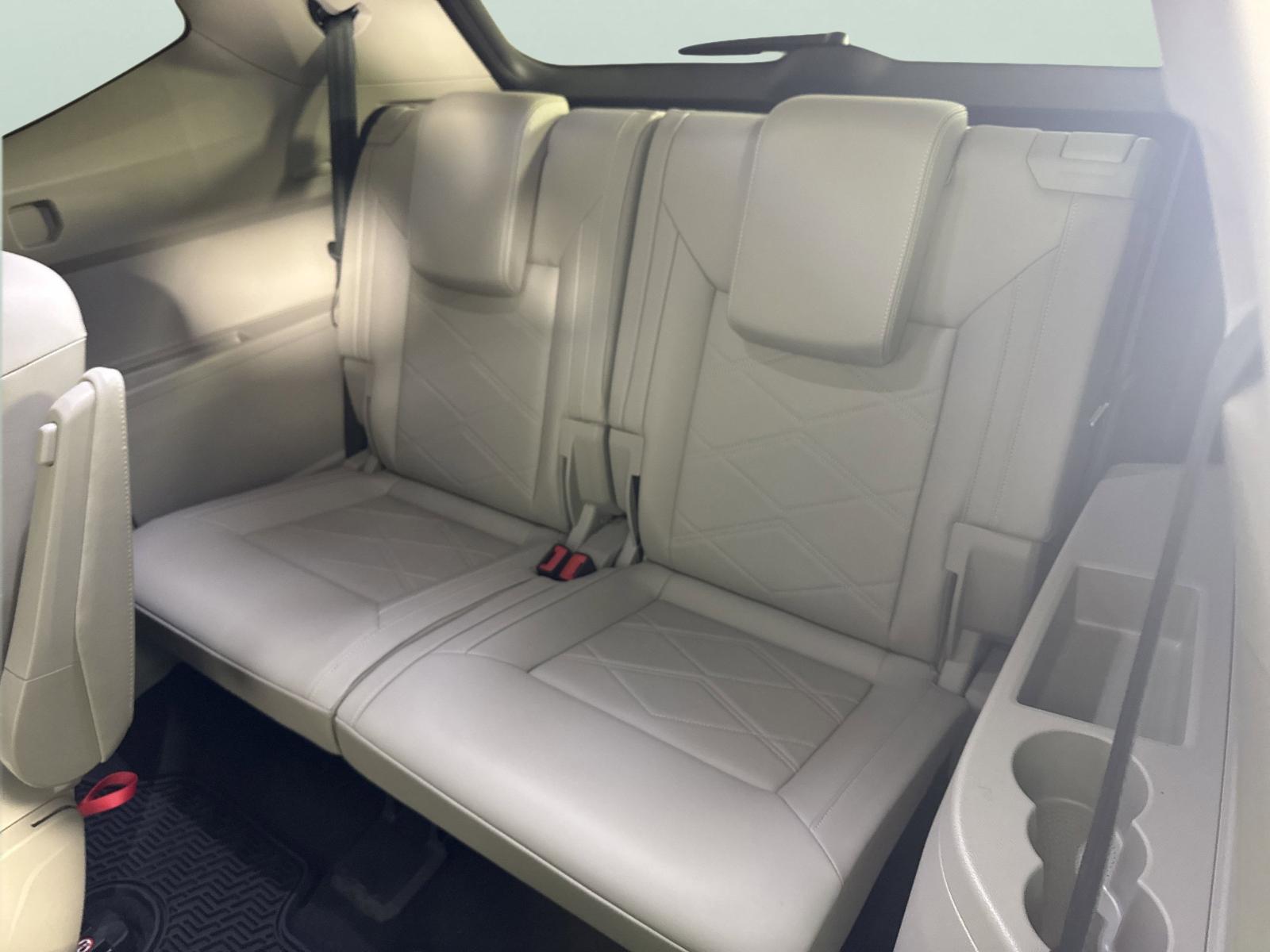 2024 Volkswagen Atlas Vehicle Photo in Georgetown, TX 78626