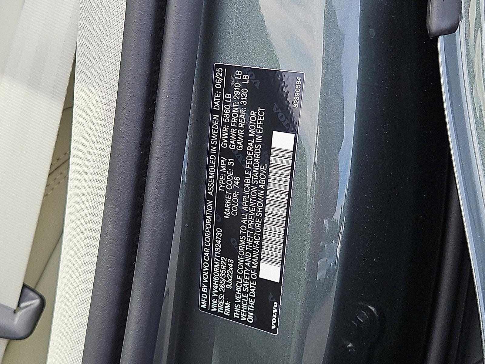 2026 Volvo XC60 Plug-In Hybrid Vehicle Photo in Trevose, PA 19053