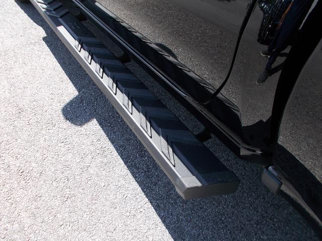 2021 GMC Sierra 1500 Vehicle Photo in LOWELL, MA 01852-4336