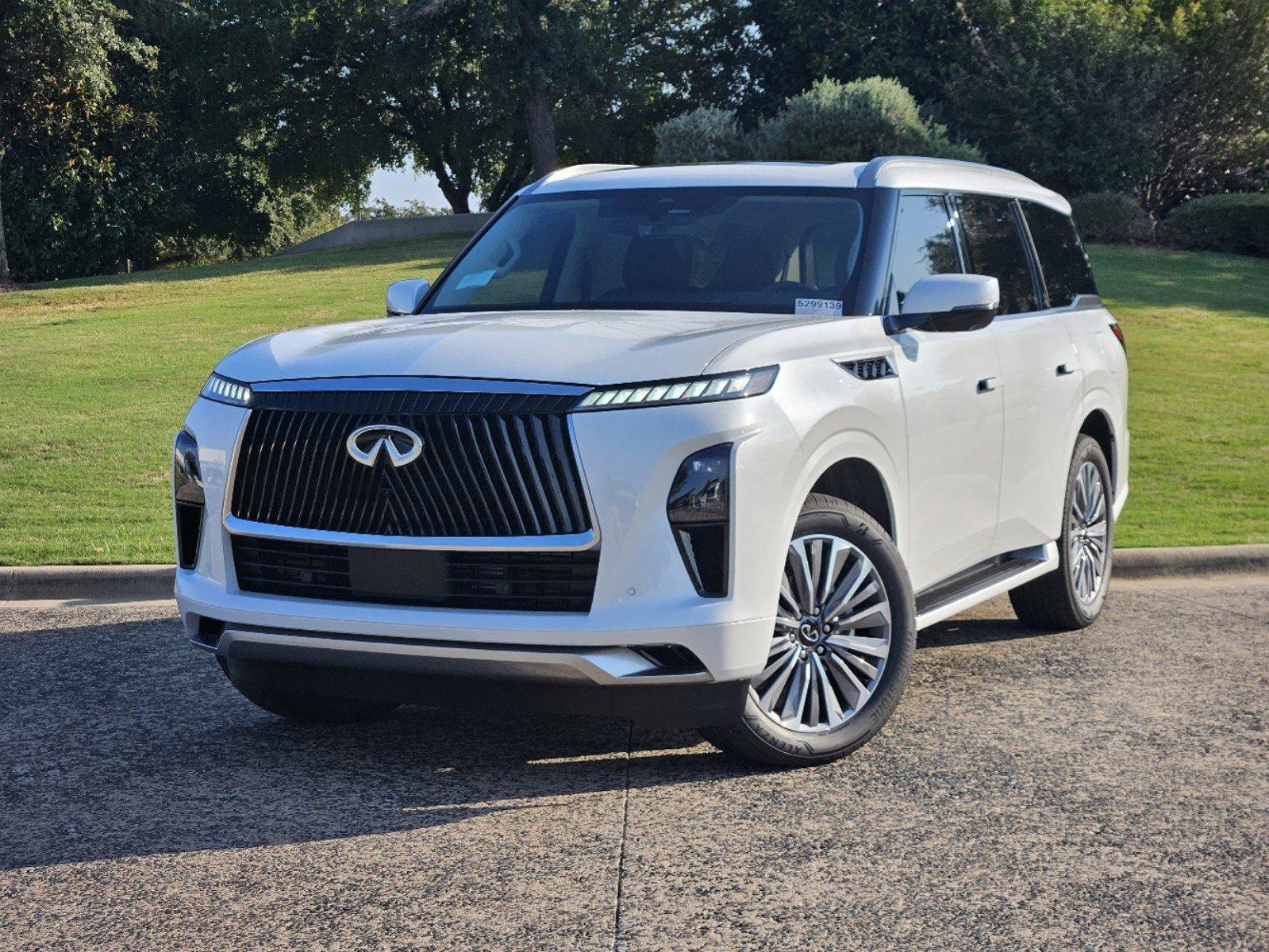 2025 INFINITI QX80 Vehicle Photo in Fort Worth, TX 76132