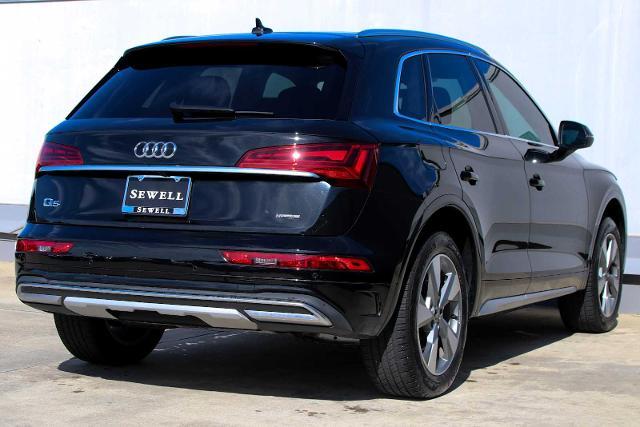 2024 Audi Q5 Vehicle Photo in SUGAR LAND, TX 77478