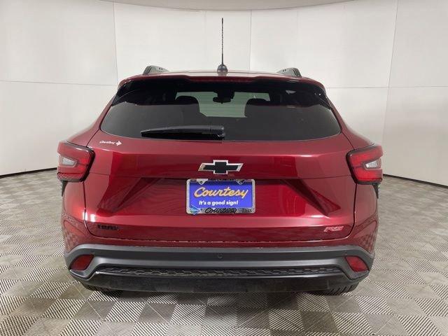 2025 Chevrolet Trax Vehicle Photo in PHOENIX, AZ 85014-3381