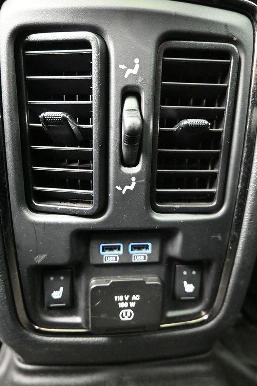 2020 Jeep Grand Cherokee Vehicle Photo in Cedar Rapids, IA 52402