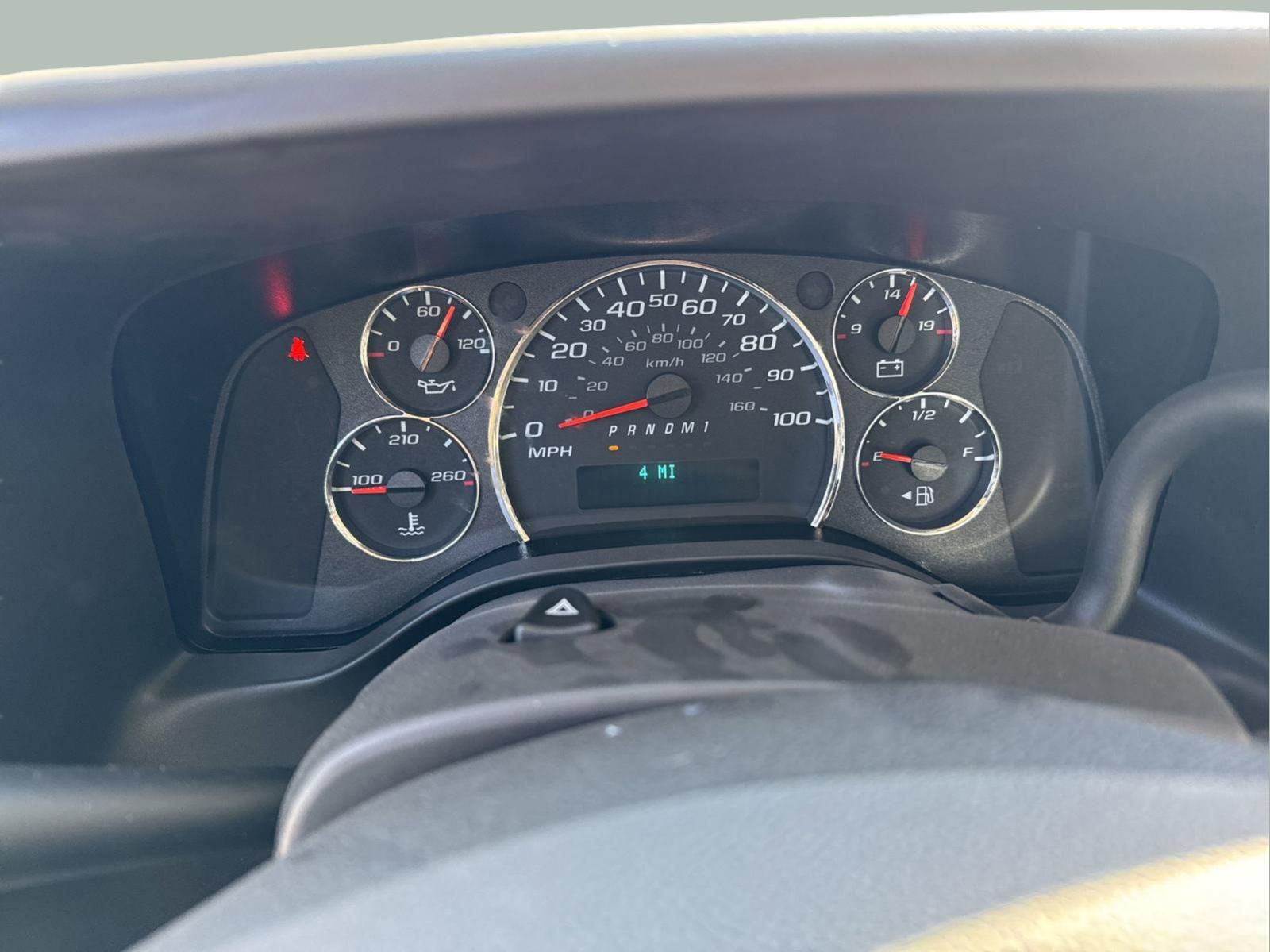 2024 Chevrolet Express Cargo 2500 Vehicle Photo in GEORGETOWN, TX 78626-7508