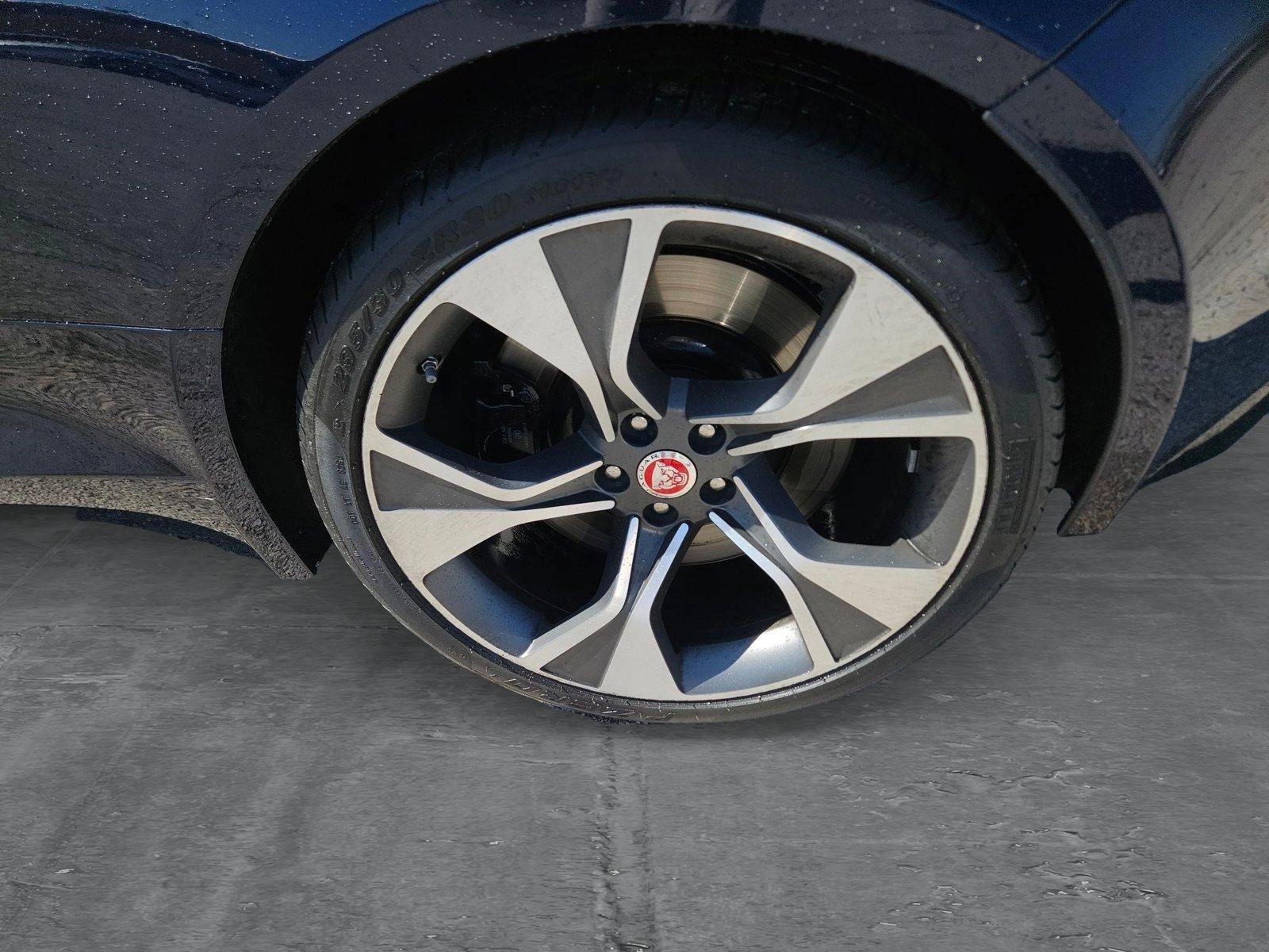 2023 Jaguar F-TYPE Vehicle Photo in NORTH RICHLAND HILLS, TX 76180-7199