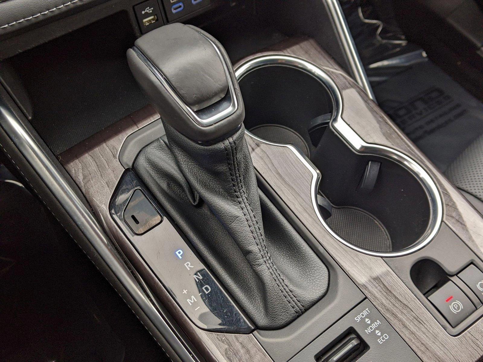 2022 Toyota Highlander Vehicle Photo in Cockeysville, MD 21030