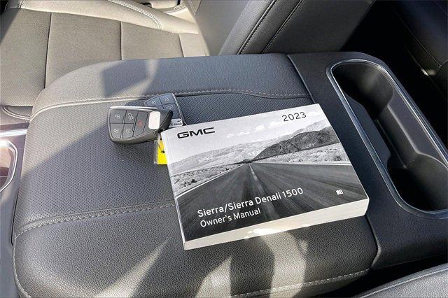 2023 GMC Sierra 1500 Vehicle Photo in INDEPENDENCE, MO 64055-1314