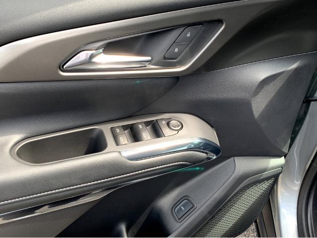 2025 Chevrolet Traverse Vehicle Photo in BEAUFORT, SC 29906-4218