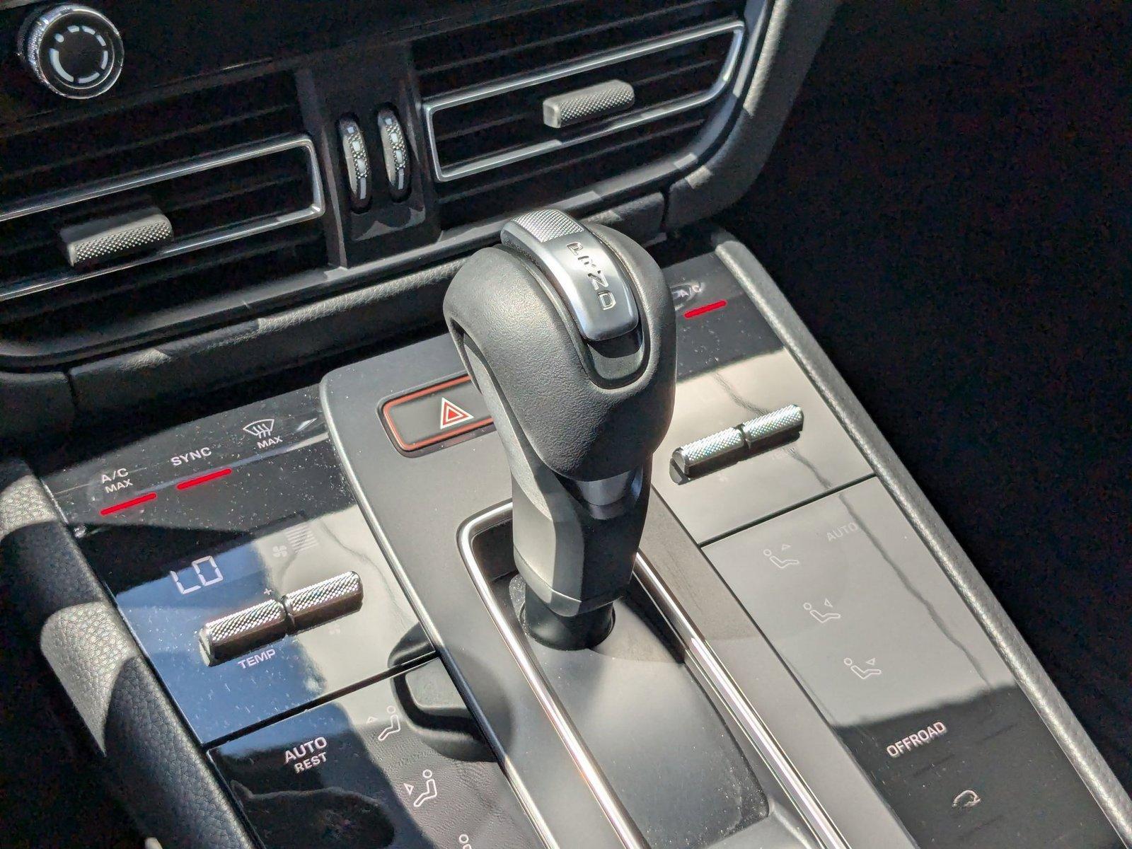 2024 Porsche Macan Vehicle Photo in Maitland, FL 32751