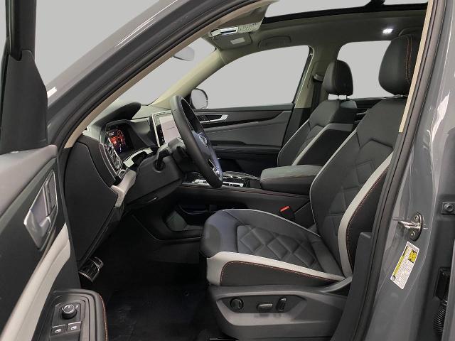 2025 Volkswagen Atlas Vehicle Photo in Appleton, WI 54913
