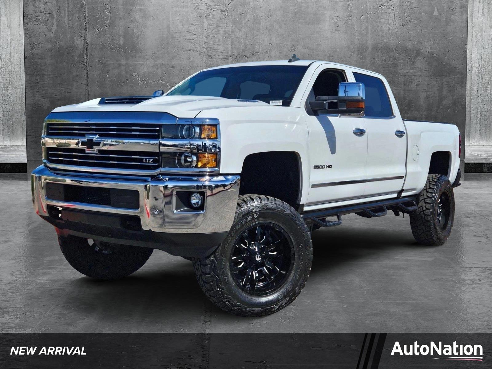 2017 Chevrolet Silverado 2500 HD Vehicle Photo in PEORIA, AZ 85382-3715