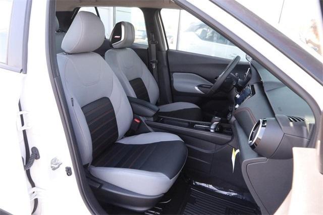 2024 Nissan Kicks Vehicle Photo in Hazelwood, MO 63042