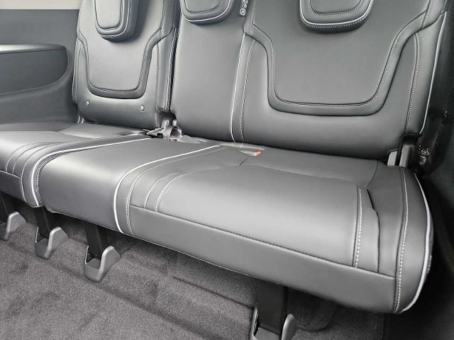 2025 INFINITI QX80 Vehicle Photo in Fort Worth, TX 76132