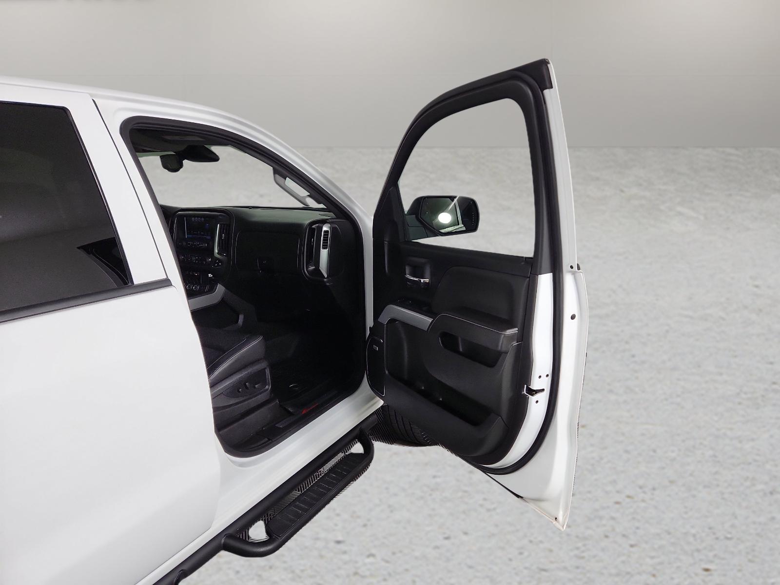 2017 Chevrolet Silverado 1500 Vehicle Photo in GEORGETOWN, TX 78626-7508
