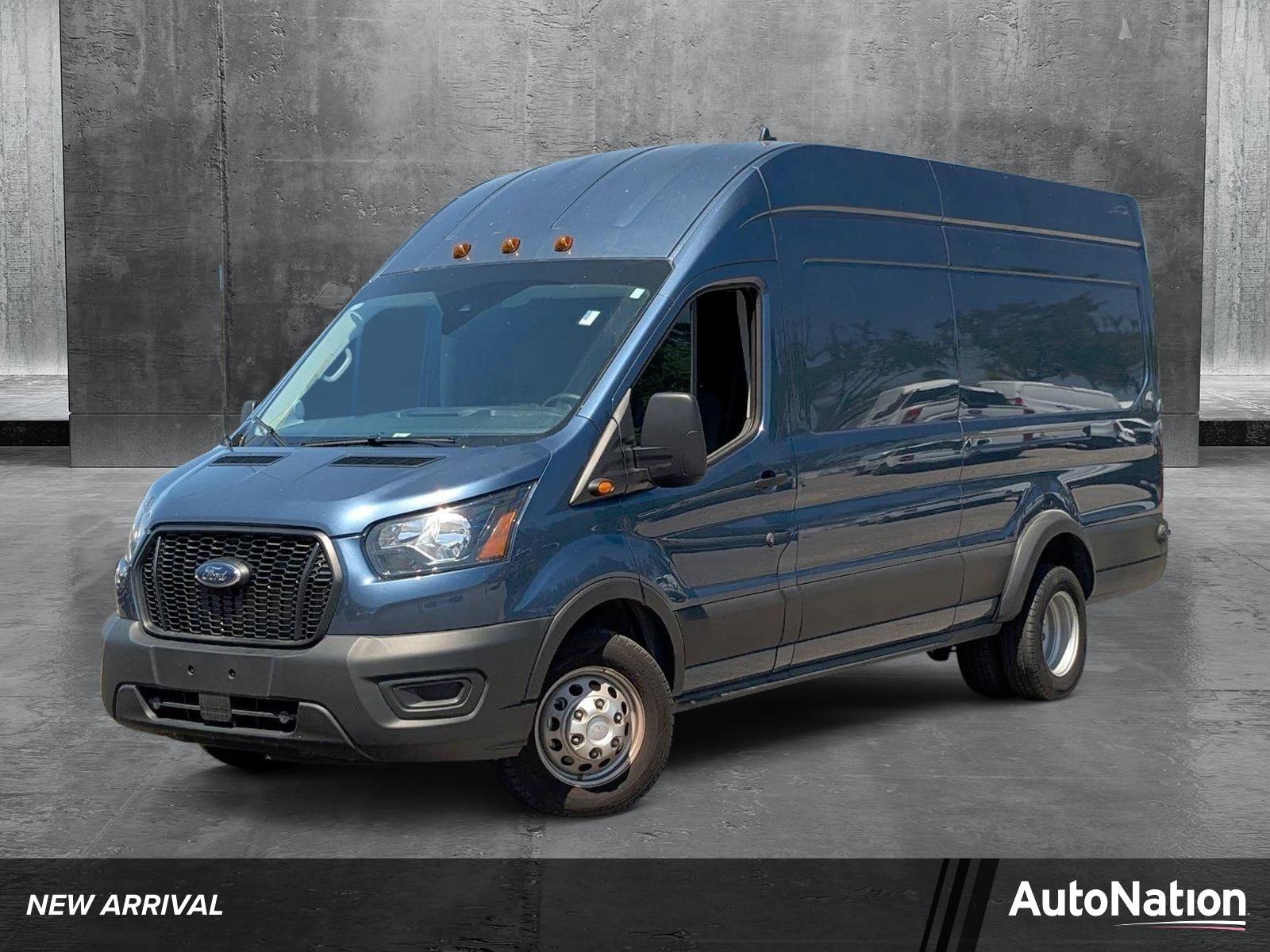 2024 Ford Transit Cargo Van Vehicle Photo in St. Petersburg, FL 33713