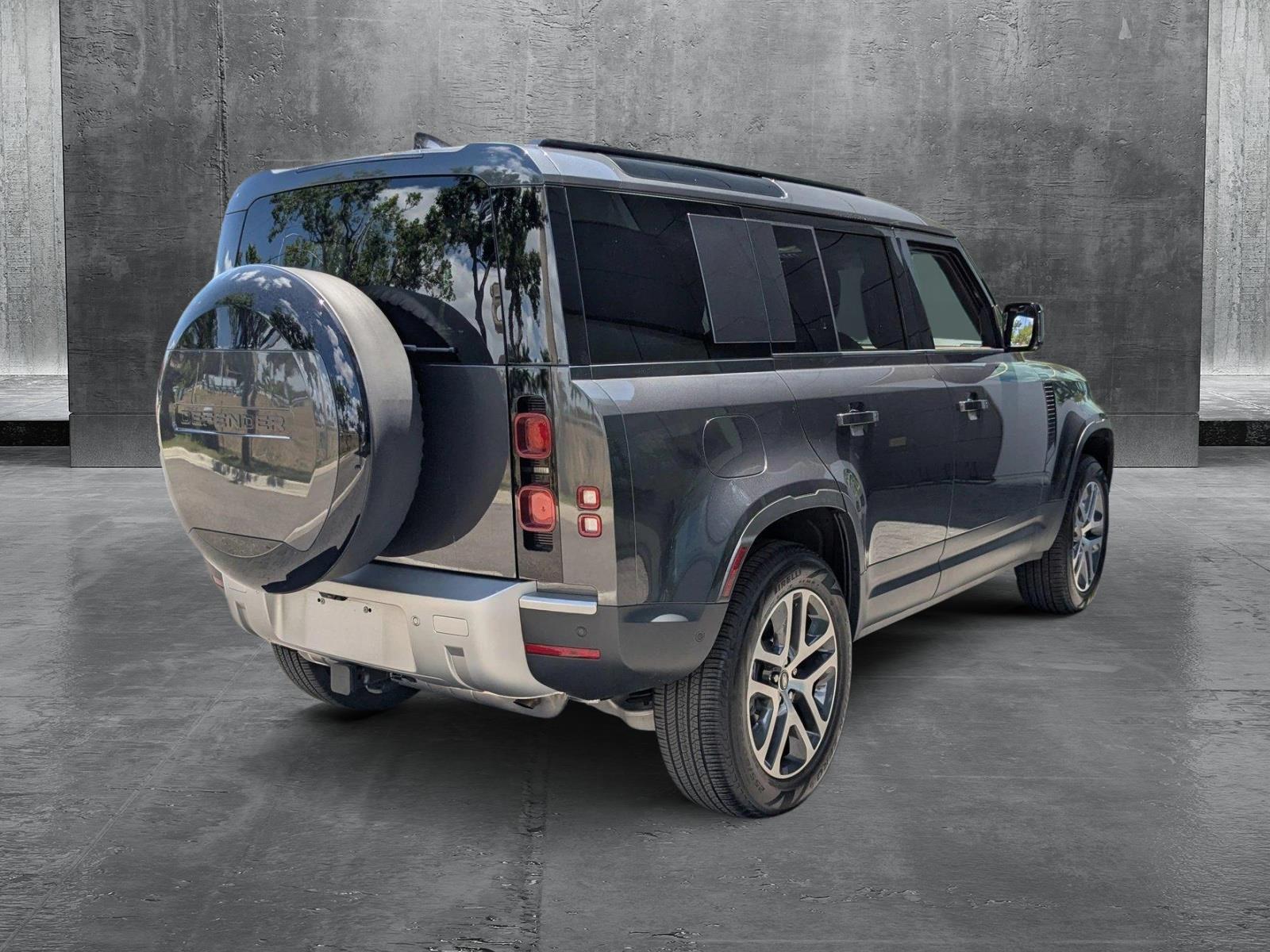 2025 Land Rover Defender Vehicle Photo in Pompano Beach, FL 33064