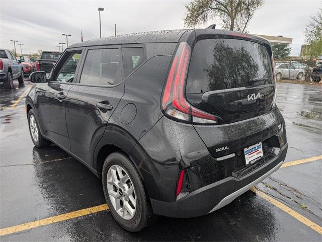 2024 Kia Soul Vehicle Photo in AURORA, CO 80012-4011