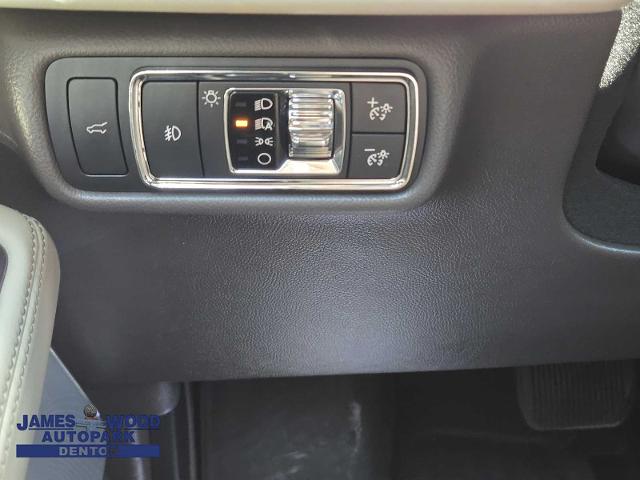 2020 Lincoln Aviator Vehicle Photo in DENTON, TX 76210-9321