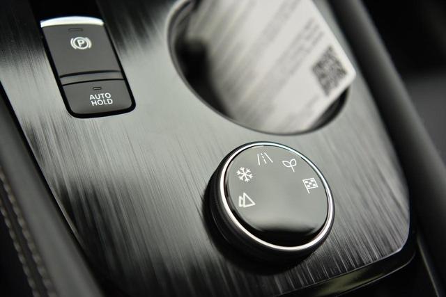 2025 Nissan Rogue Vehicle Photo in Ballwin, MO 63011