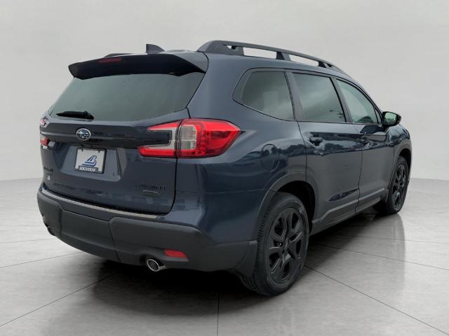2025 Subaru Ascent Vehicle Photo in Green Bay, WI 54304