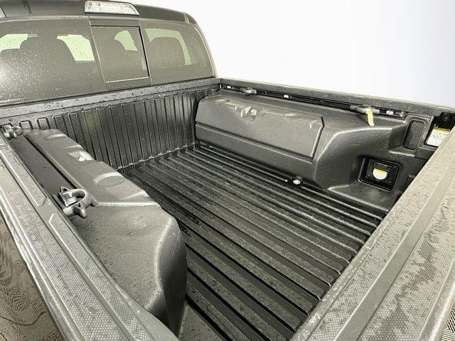 2022 Toyota Tacoma 4WD Vehicle Photo in Flemington, NJ 08822