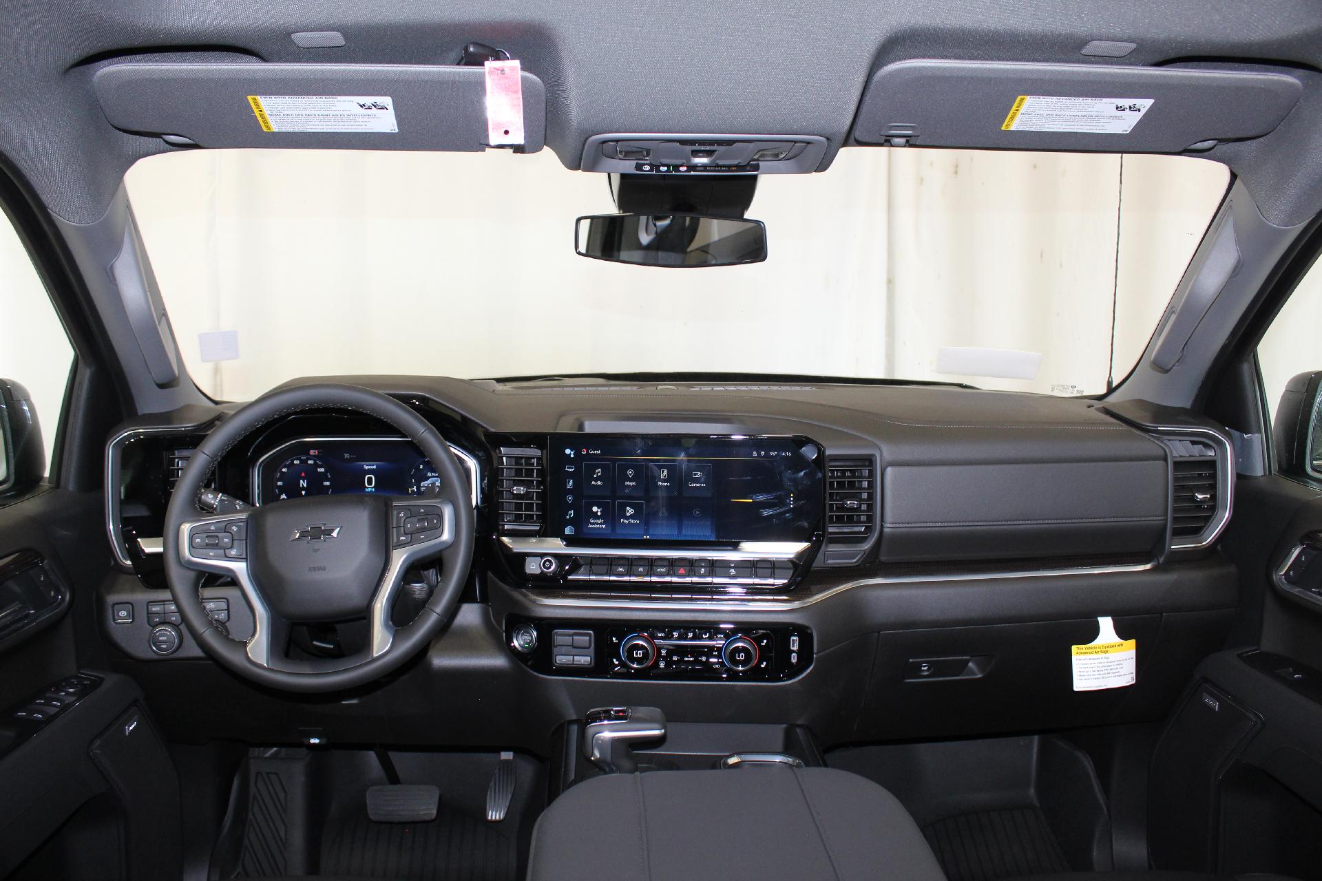 2025 Chevrolet Silverado 1500 Vehicle Photo in NORTHAMPTON, MA 01060-1120
