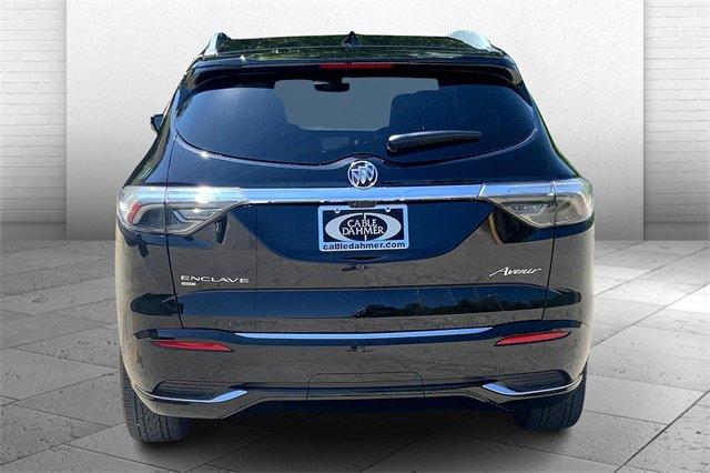 2024 Buick Enclave Vehicle Photo in KANSAS CITY, MO 64114-4545