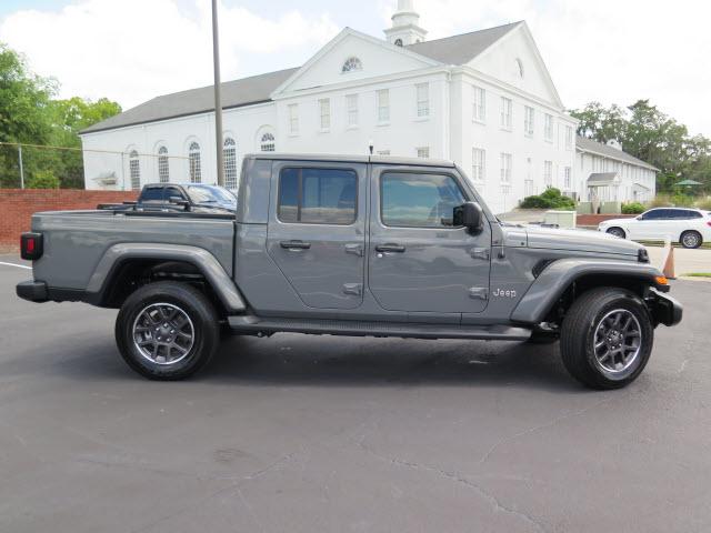 Used 2021 Jeep Gladiator Overland with VIN 1C6HJTFG2ML610886 for sale in Conway, SC