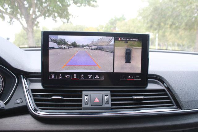 2024 Audi Q5 Vehicle Photo in HOUSTON, TX 77090