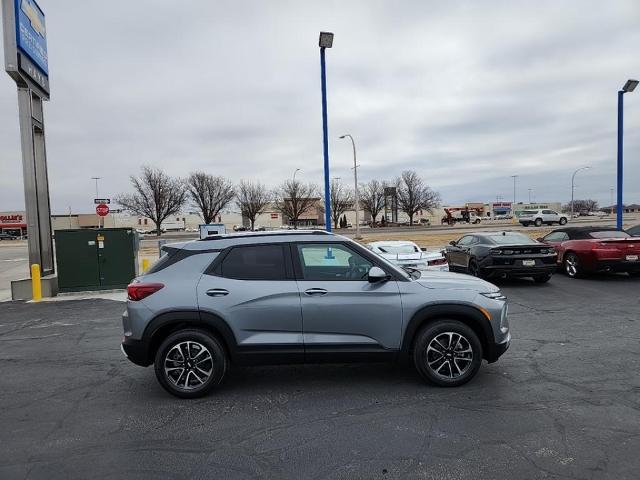 2025 Chevrolet Trailblazer Vehicle Photo in HAYS, KS 67601-1994