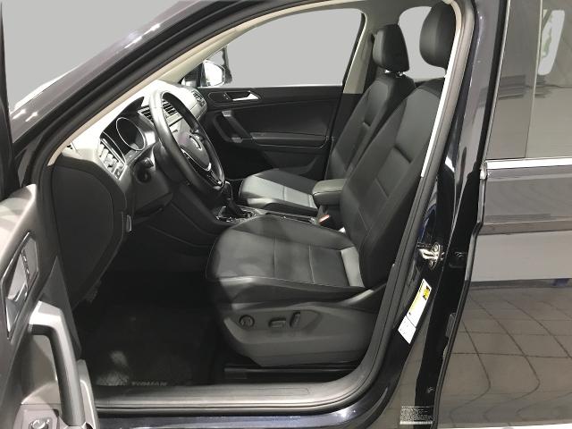 2018 Volkswagen Tiguan Vehicle Photo in GREEN BAY, WI 54303-3330