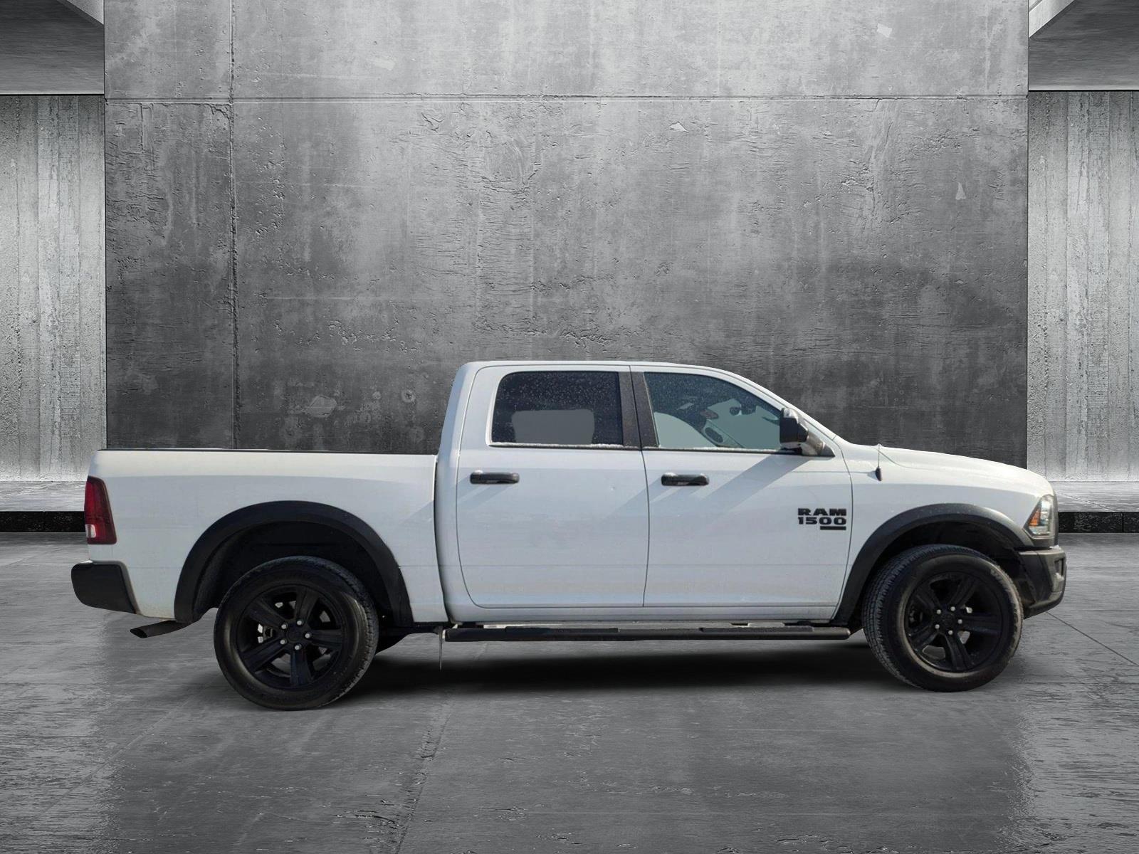 2022 Ram 1500 Classic Vehicle Photo in LAUREL, MD 20707-4622