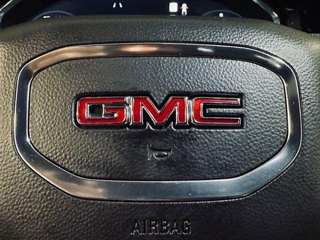 2023 GMC Sierra 1500 Vehicle Photo in MEDINA, OH 44256-9631