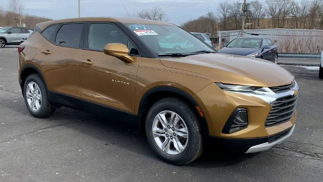 2019 Chevrolet Blazer Vehicle Photo in MOON TOWNSHIP, PA 15108-2571