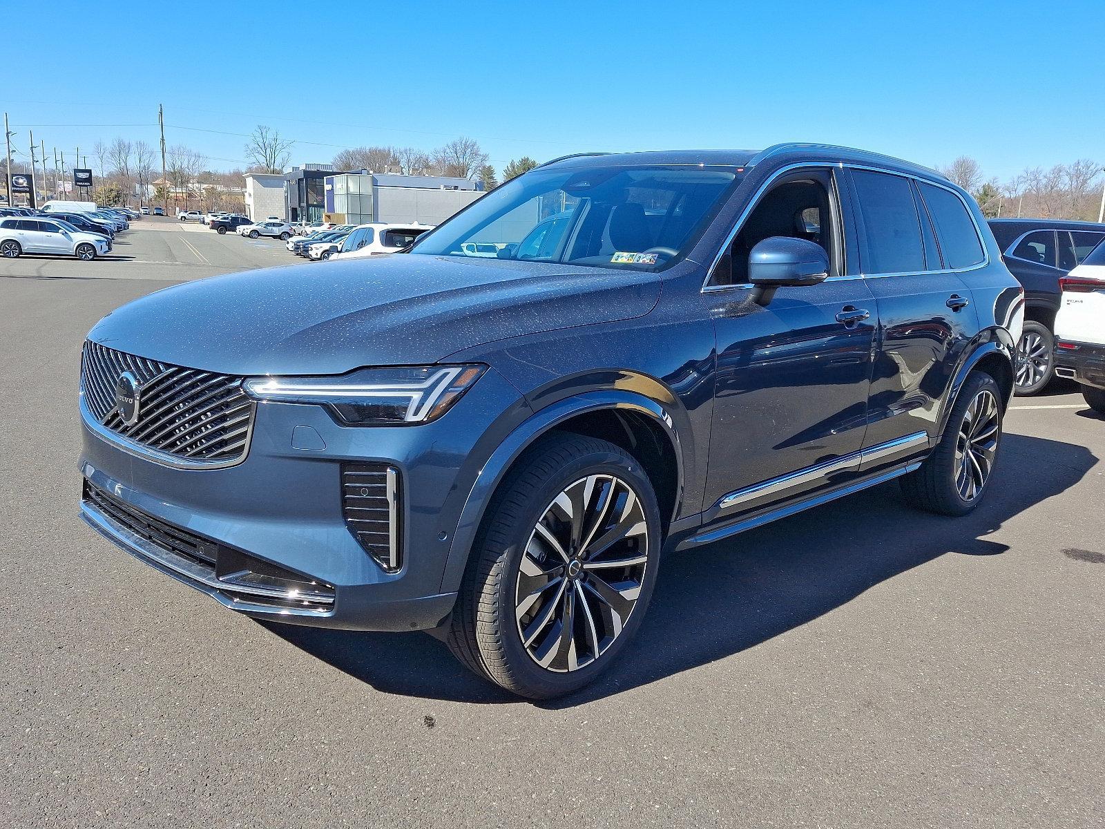 2025 Volvo XC90 Vehicle Photo in Trevose, PA 19053