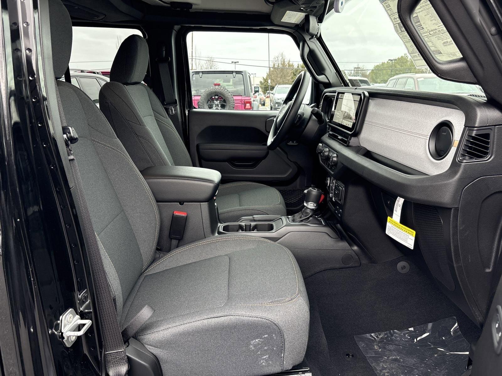 2025 Jeep Gladiator Vehicle Photo in Mechanicsburg, PA 17050-1707