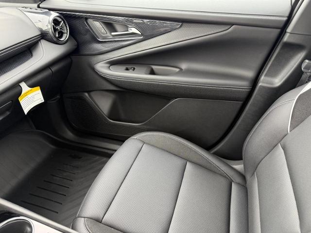 2025 Chevrolet Blazer EV Vehicle Photo in COLUMBIA, MO 65203-3903