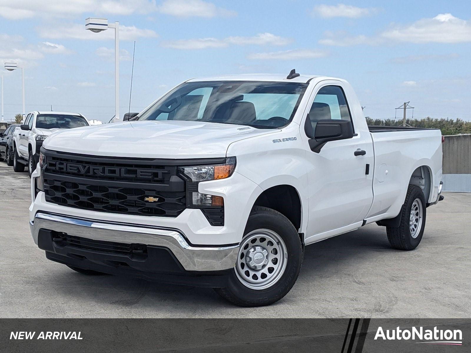 2025 Chevrolet Silverado 1500 Vehicle Photo in MIAMI, FL 33172-3015