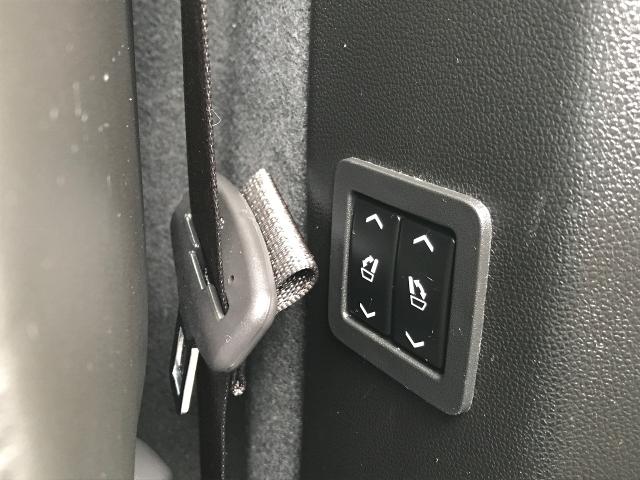 2024 Cadillac XT6 Vehicle Photo in GREEN BAY, WI 54303-3330