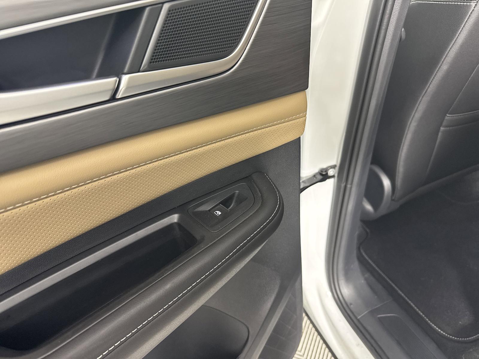 2024 Volkswagen Atlas Cross Sport Vehicle Photo in Georgetown, TX 78626