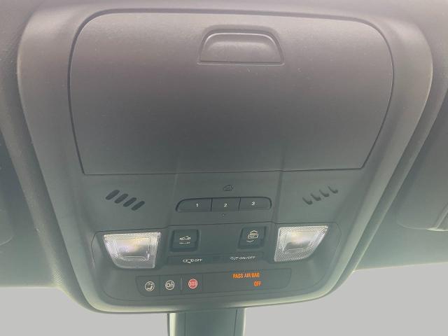 2017 Cadillac XT5 Vehicle Photo in Kaukauna, WI 54130