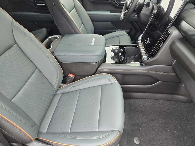 2025 GMC Yukon Vehicle Photo in DALLAS, TX 75209-3016