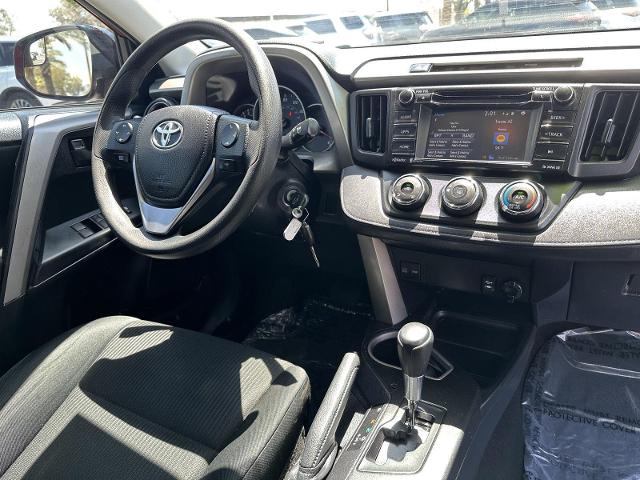 2016 Toyota RAV4 Vehicle Photo in Tucson, AZ 85712