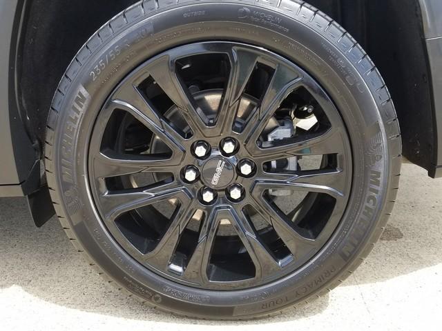 2023 GMC Acadia Vehicle Photo in ELYRIA, OH 44035-6349