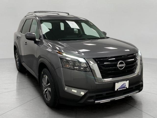 2025 Nissan Pathfinder Vehicle Photo in Neenah, WI 54956