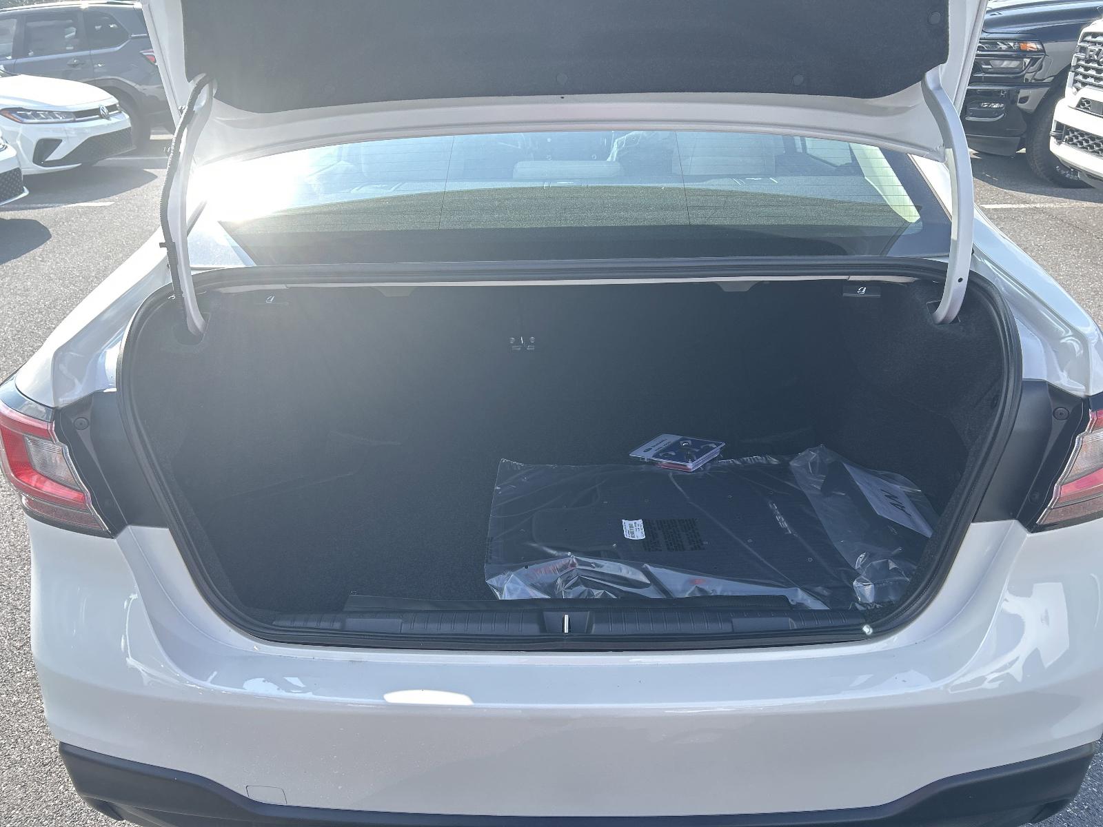 2025 Subaru Legacy Vehicle Photo in Mechanicsburg, PA 17050