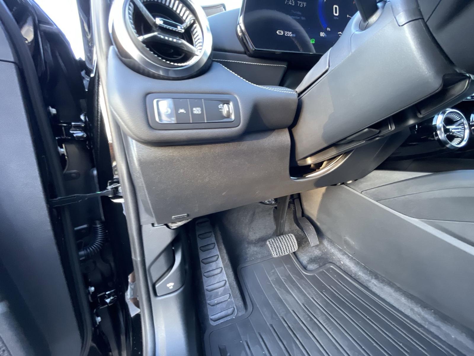 2025 Chevrolet Blazer EV Vehicle Photo in BENTONVILLE, AR 72712-4322