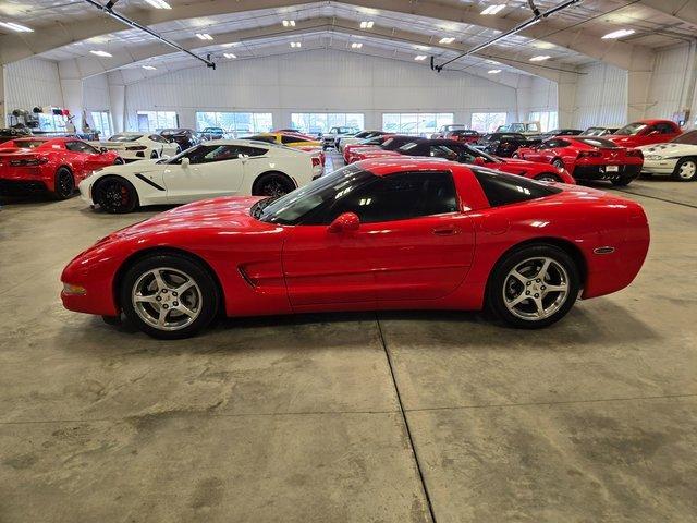 Used 2003 Chevrolet Corvette Base with VIN 1G1YY22G535101259 for sale in Beresford, SD